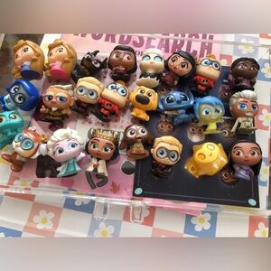 24 Disney Doorables Set